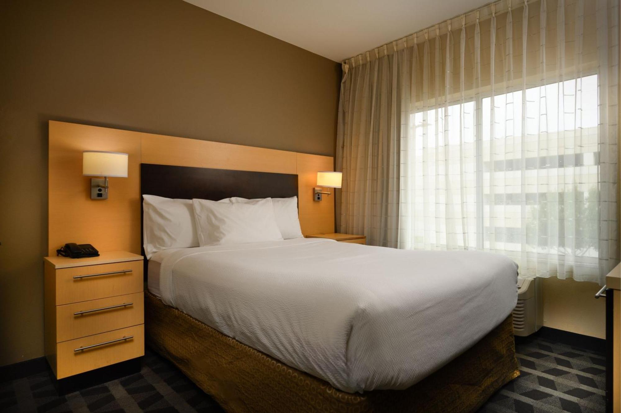 Towneplace Suites By Marriott Houston Westchase Exterior foto
