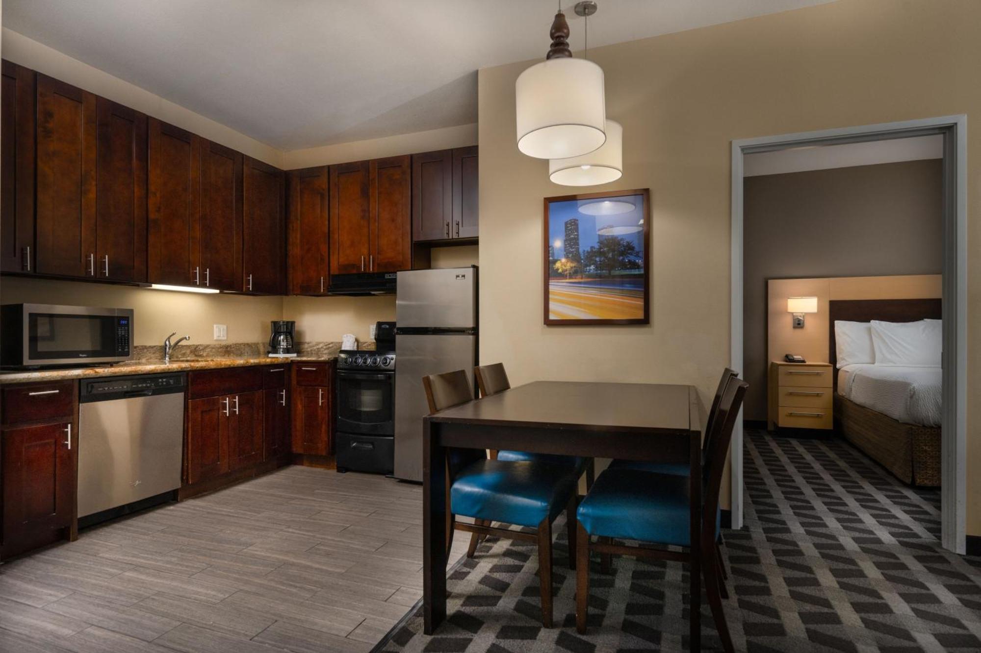 Towneplace Suites By Marriott Houston Westchase Exterior foto